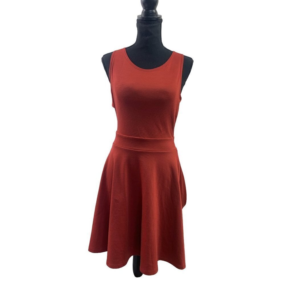 Sage Women's Burgundy Sleeveless Dress